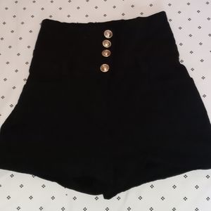 Black Short